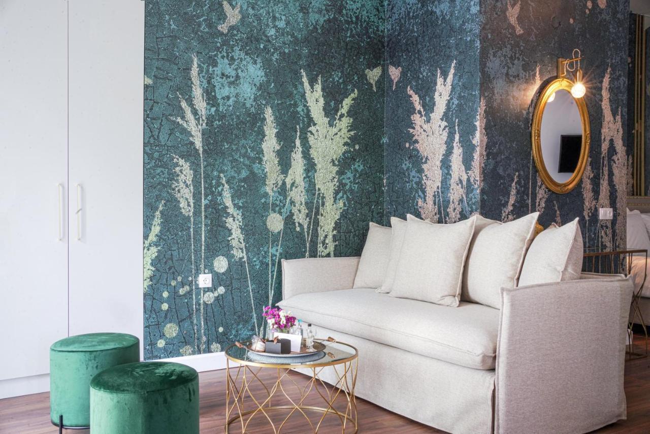Pafsilipon Suites Ermoupoli Exteriör bild