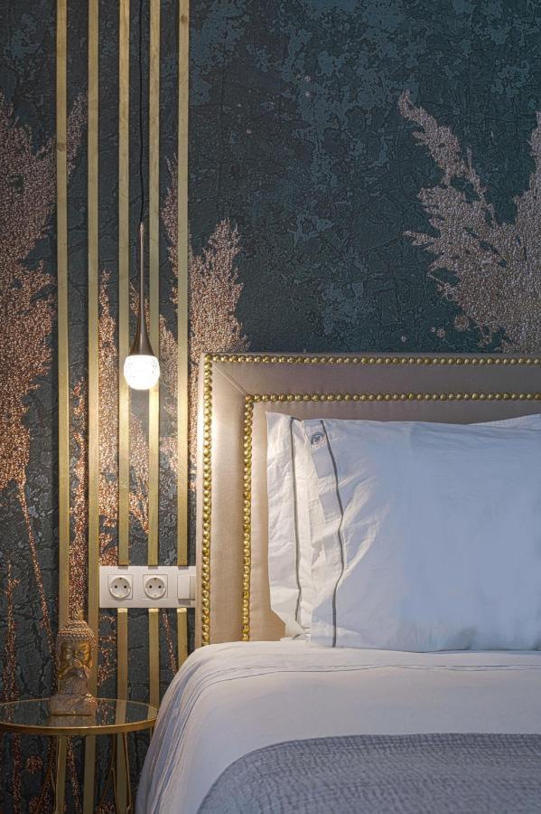 Pafsilipon Suites Ermoupoli Exteriör bild